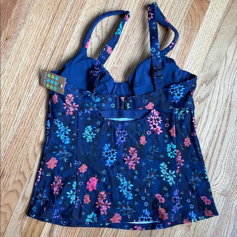 Title Nine 32C Floral bikini top - Navy and Pink swimsuit - Picture 4 of 6